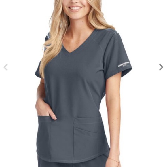 Sketchers Vitality 3 Pocket Virtual V-Neck Drawstring Pants Set Charcoal Gray - Picture 2 of 16